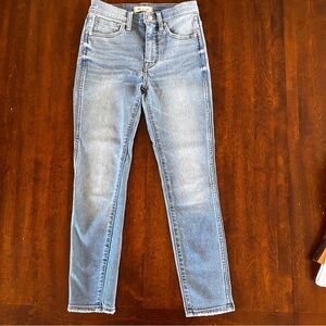 Madewell 10” high rise skinny crop jeans